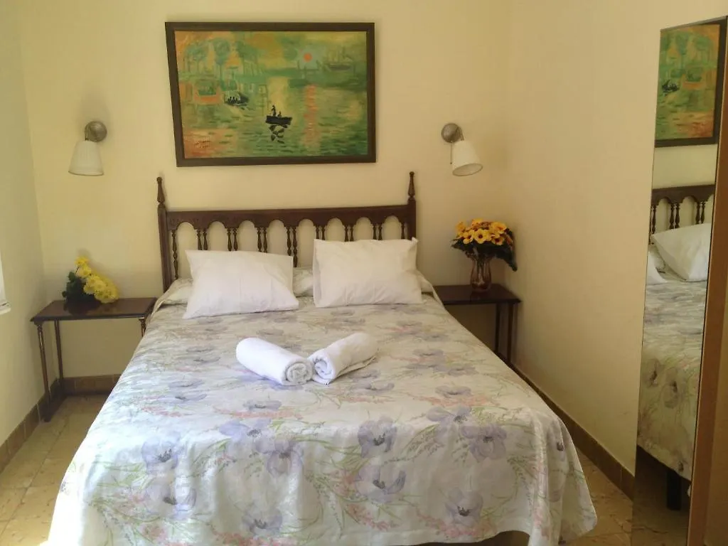 Hotel Comodoro Portbou Spanien